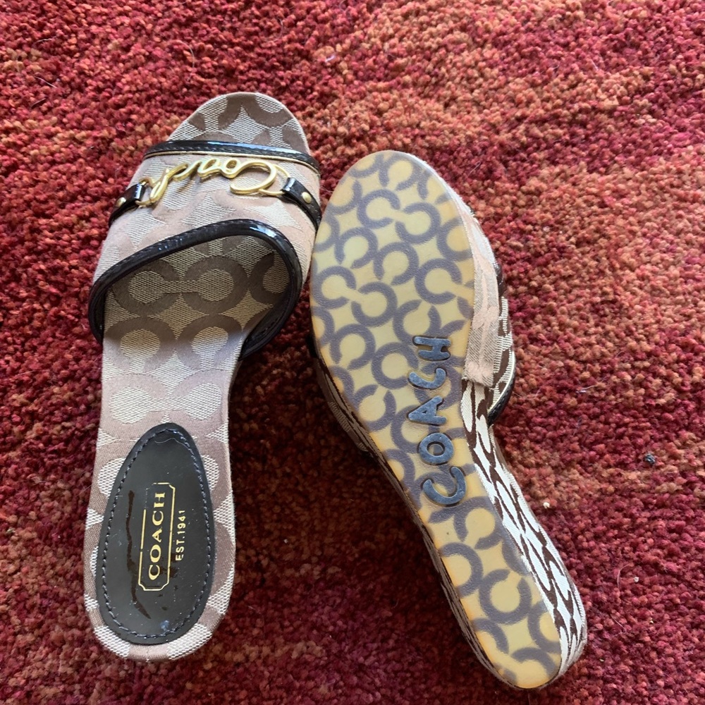 Shoes - Picture 3 of 4